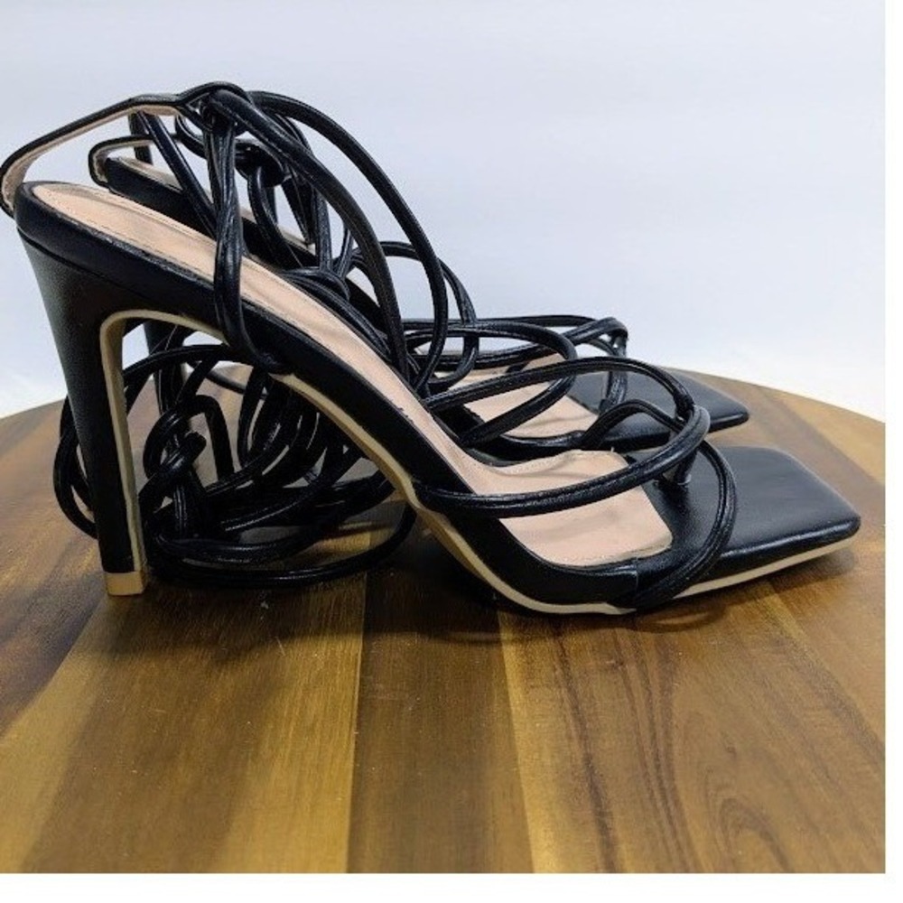 Priyabuy Womens Black Lace Up Strappy Heels Square Toe Stiletto Sandals Size 6